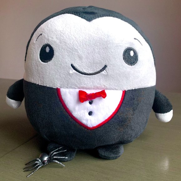 Super Soft Squishy Halloween Cute Vampire Dracula Embroidered Plush Stuffed Toy - Picture 1 of 4